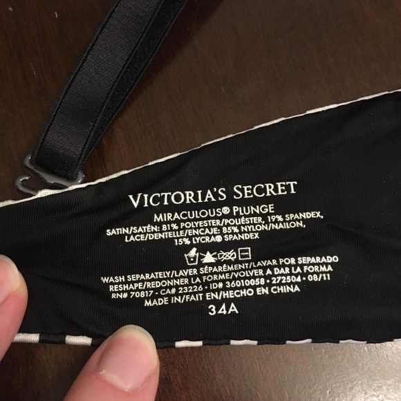 **SOLD** - Picture 4 of 7